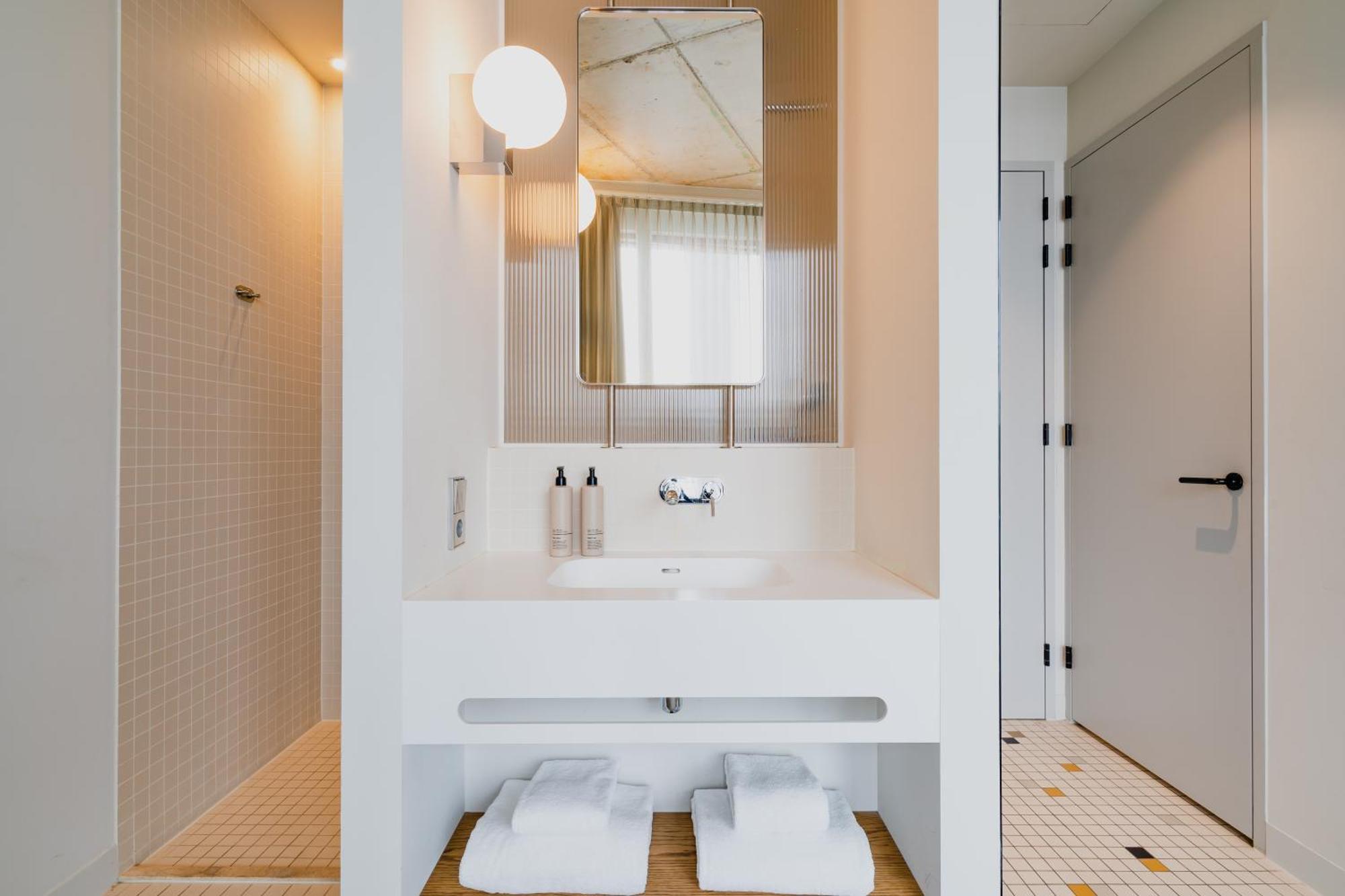 Hotel Pontsteiger Амстердам Екстериор снимка