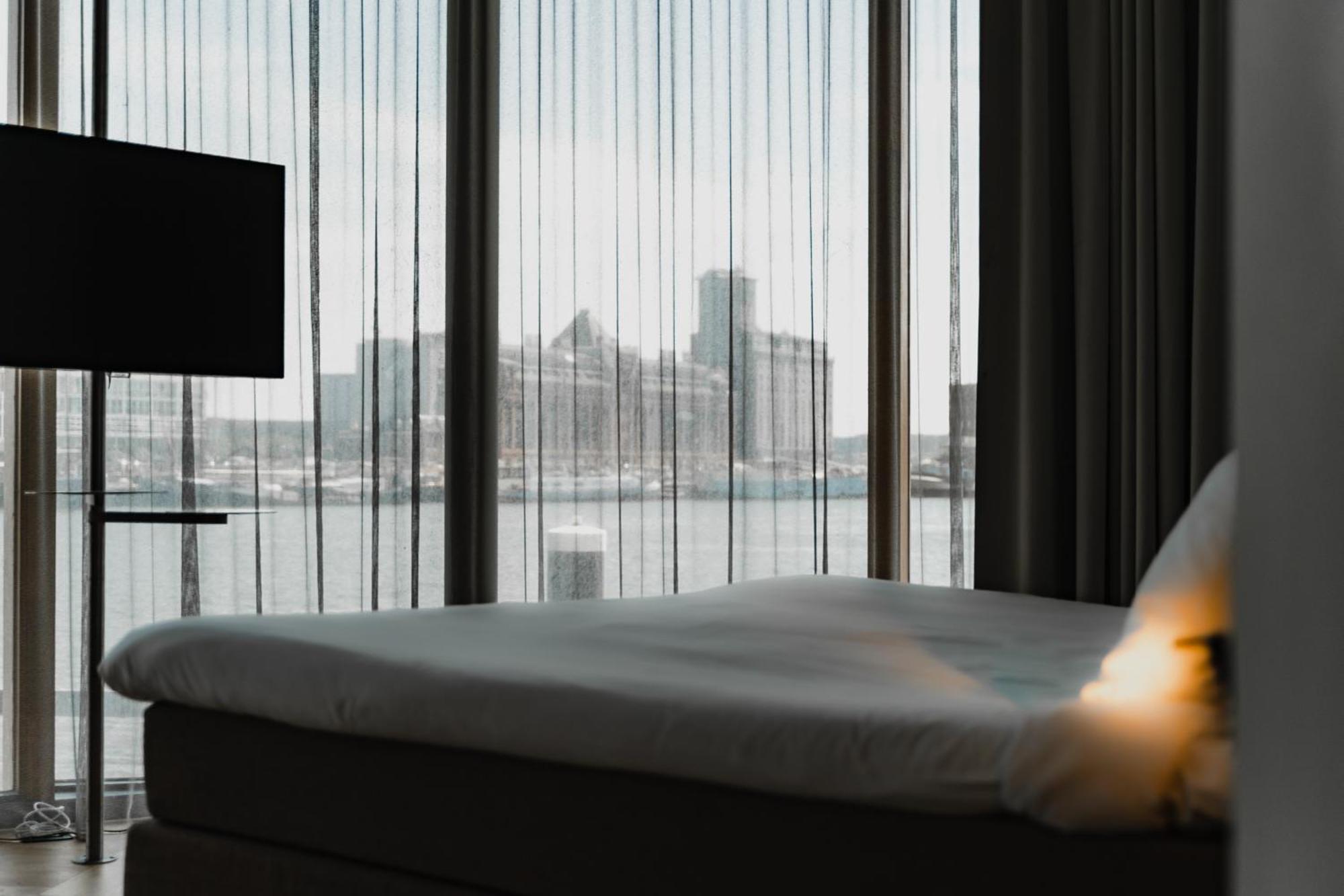 Hotel Pontsteiger Амстердам Екстериор снимка